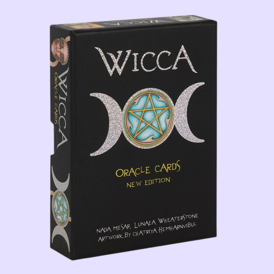 This New Edition oracle card deck The Wicca universe in images : inspiration and guide, following the footsteps of the God and Goddess. These  from Nada Mesar and Lunaea Weatherstone features the colourful artwork of Chatriya Hemharnvibul.  The Lo Scarabeo 33-card deck is beautifully presented in a striking box and accompanied by a detailed guidebook
