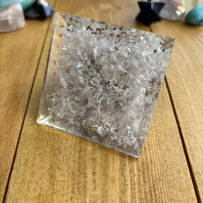 Orgonite Pyramid - Crystals & Copper